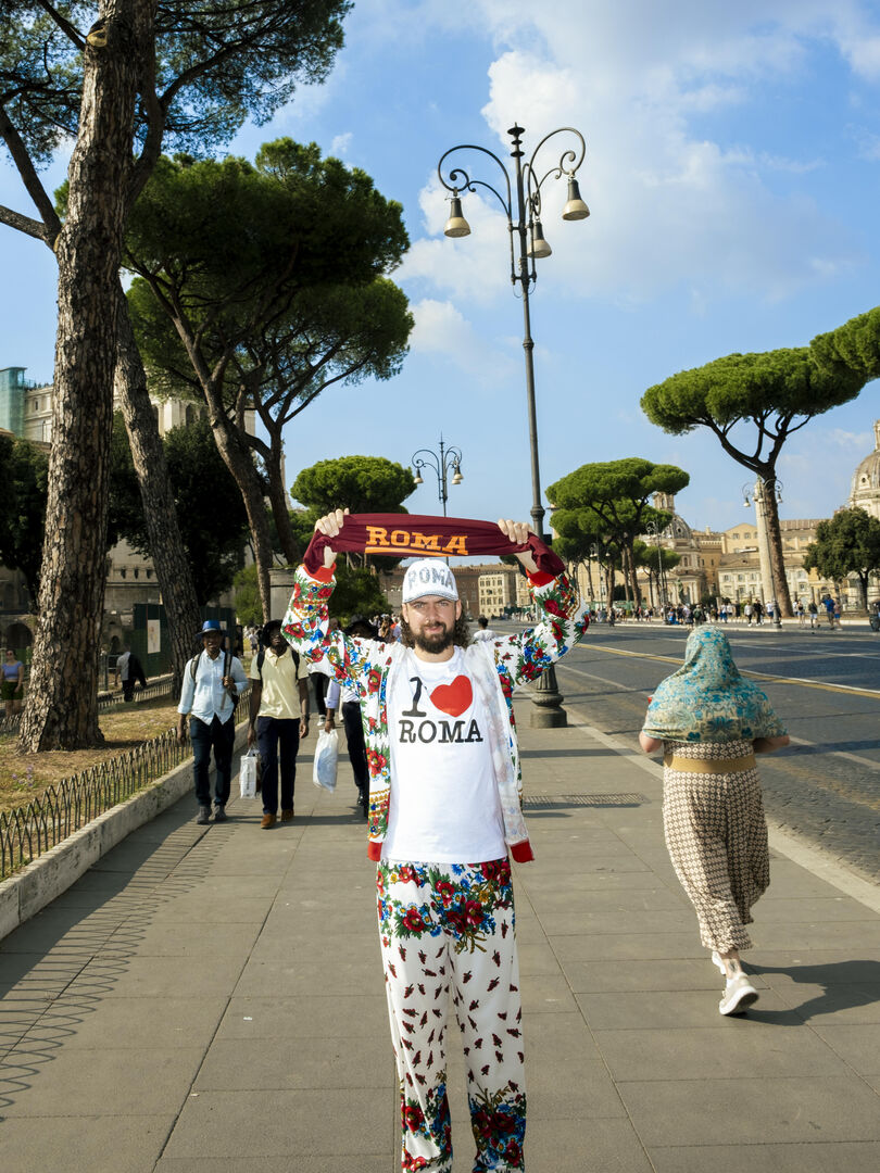 I love roma op spandoek dat man draagt